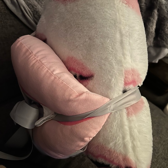 Pink Lips Decorative Pillow Set - Picture 4 of 4